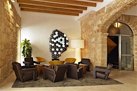 Santa Clara Urban & Spa